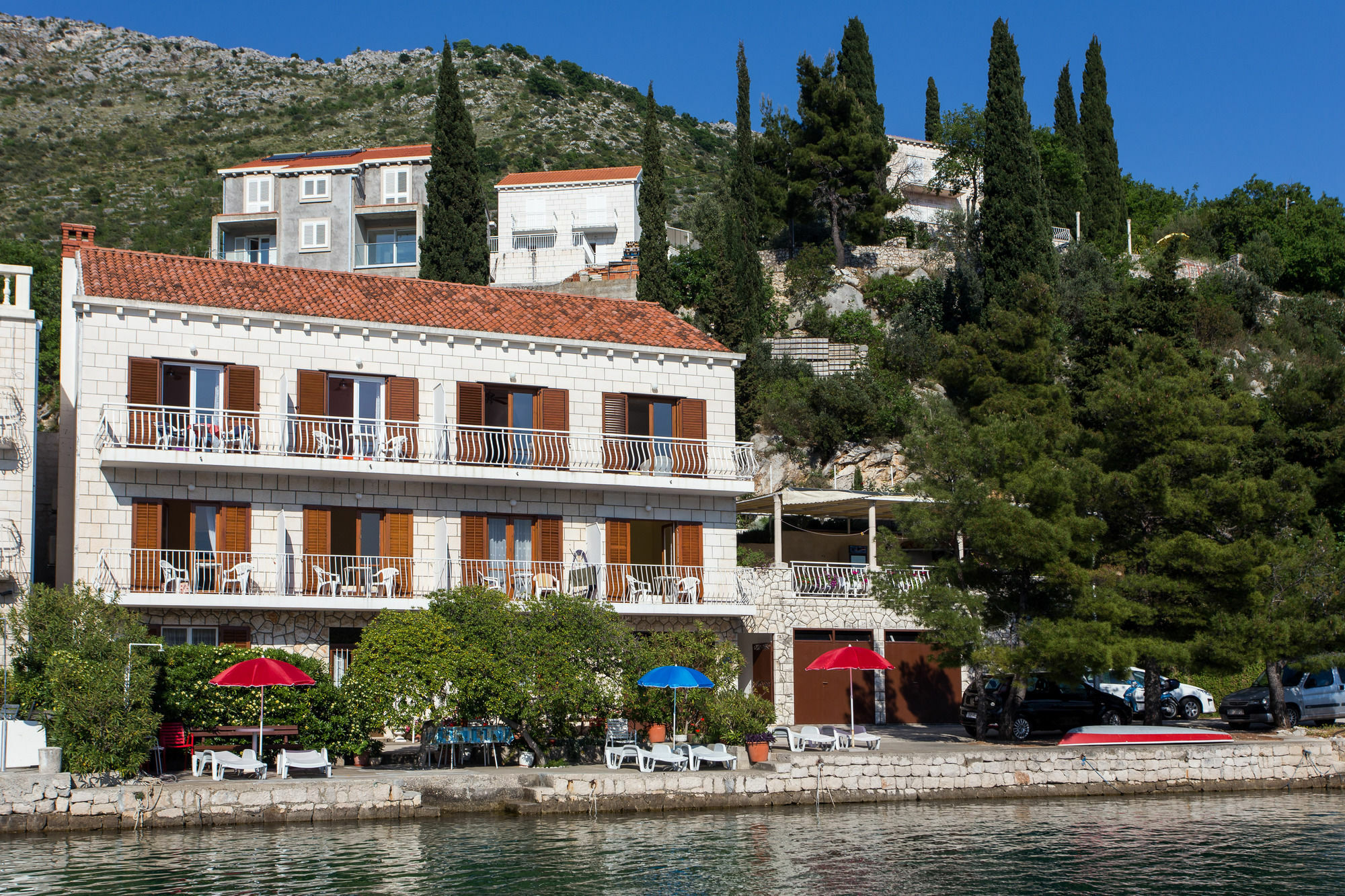 Villa Malfi Затон Екстериор снимка